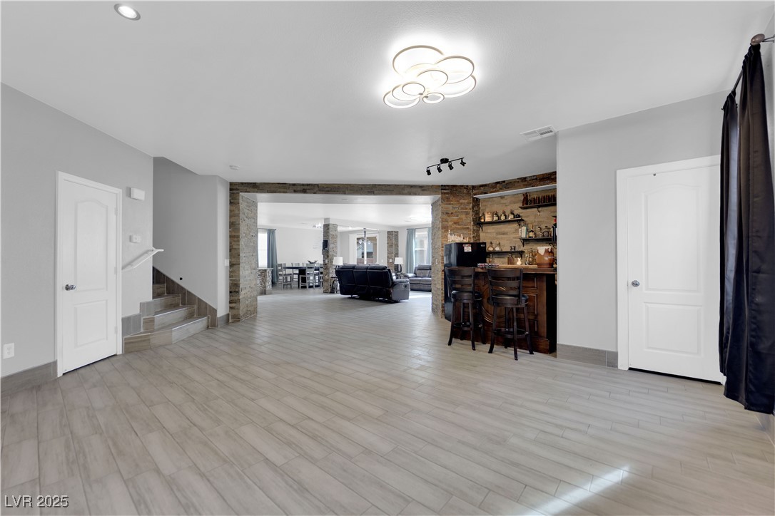 313 Raptors View Avenue