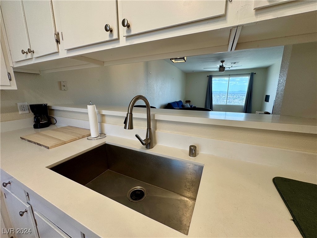 2056 Mesquite Lane #303, Laughlin, Nevada image 6
