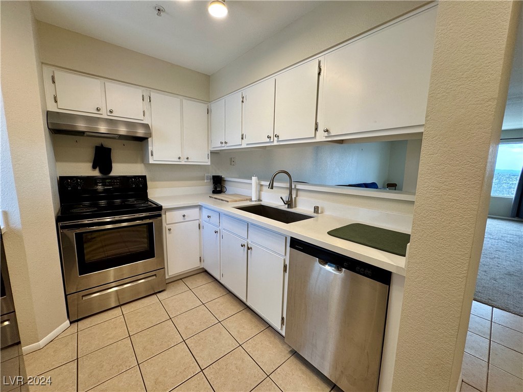 2056 Mesquite Lane #303, Laughlin, Nevada image 4
