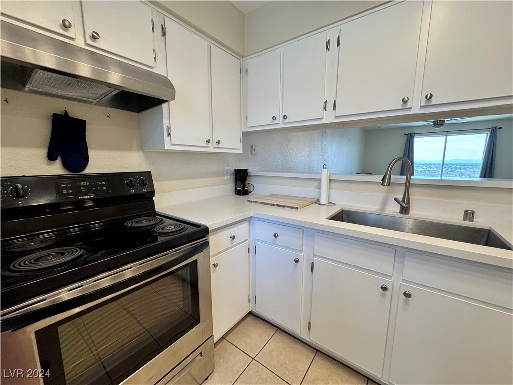 2056 Mesquite Lane #303, Laughlin, Nevada image 5