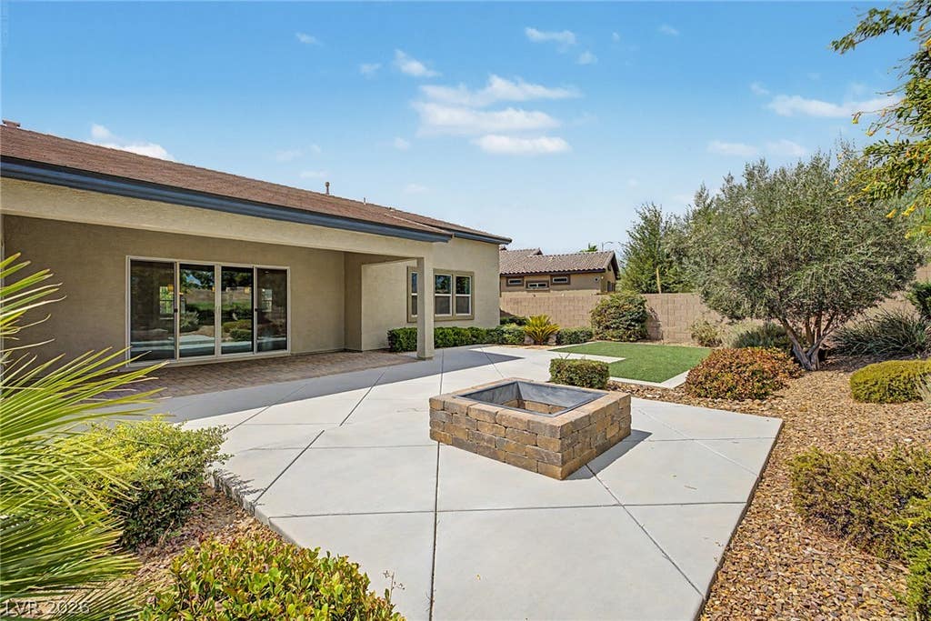 Photo of 7132 Shire Ridge Avenue, Las Vegas, NV 89131 (MLS # 2808728)