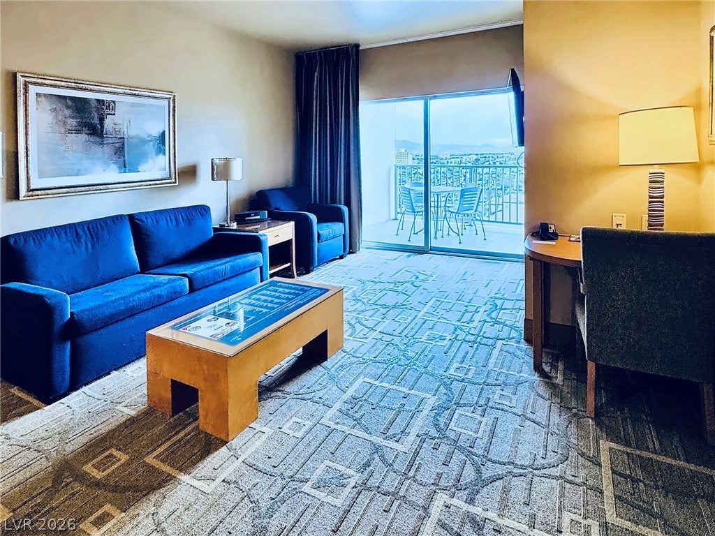 211 E Flamingo Road 714