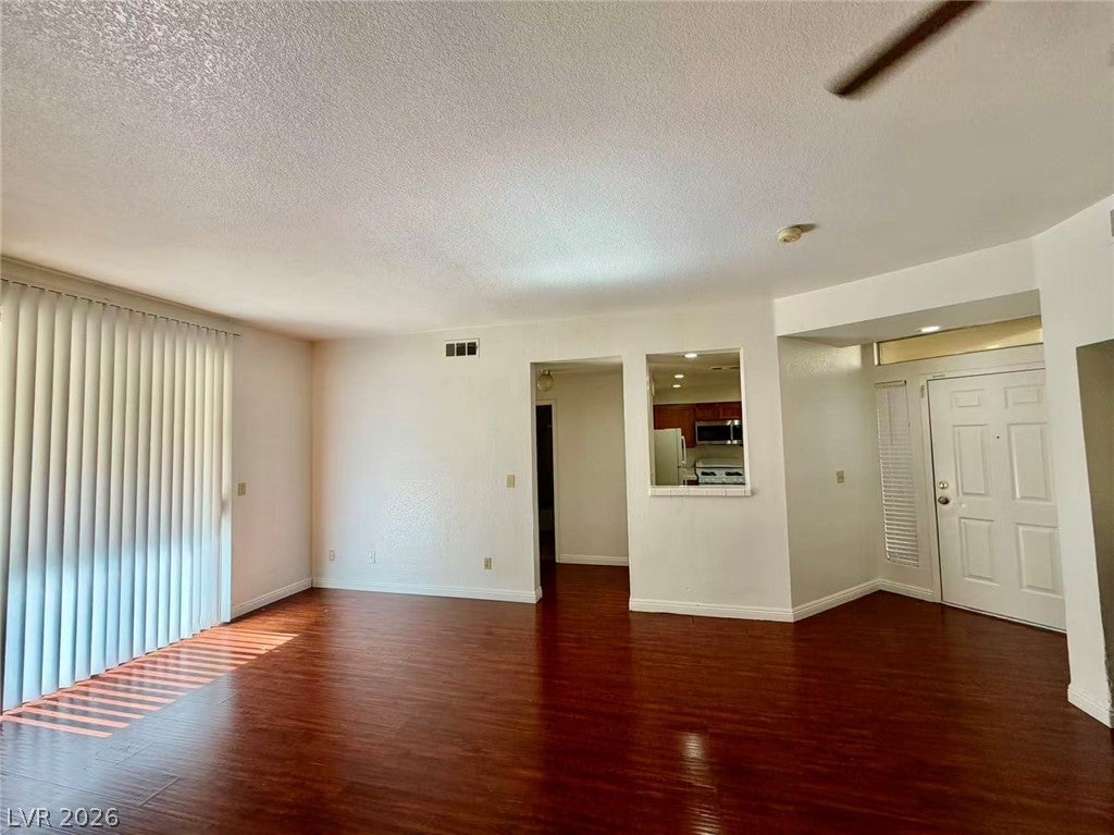 5155 TROPICANA Avenue 1045