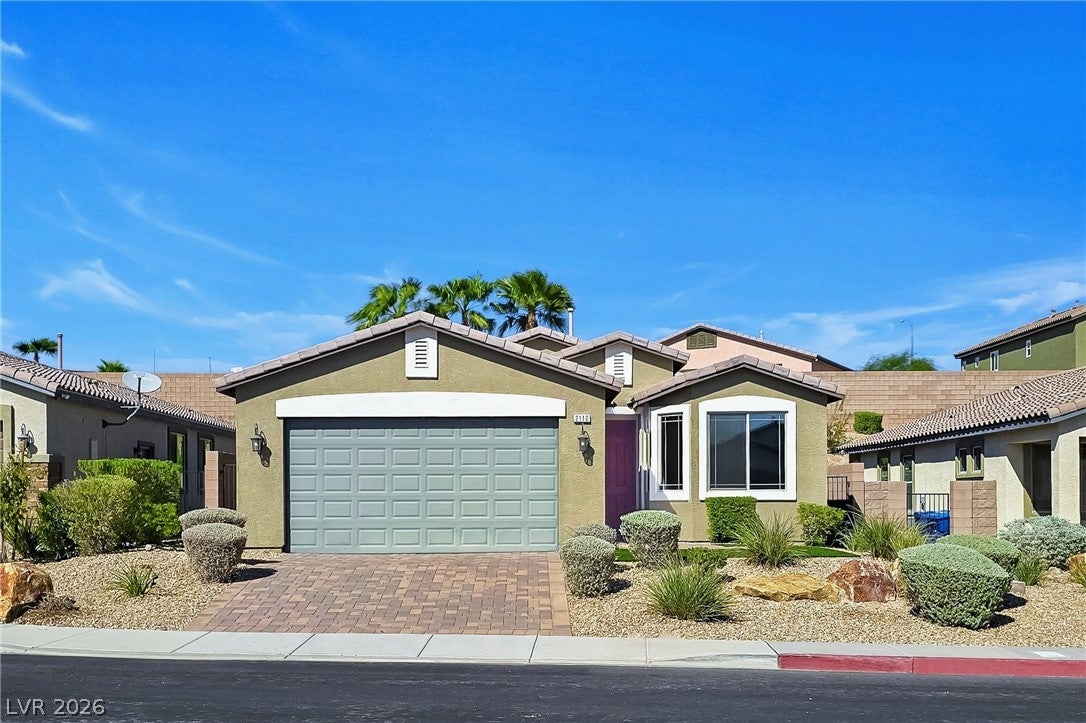 2110 Hunt Woods Court