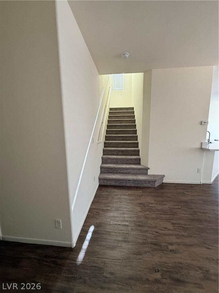 9535 Knopfler Lane
