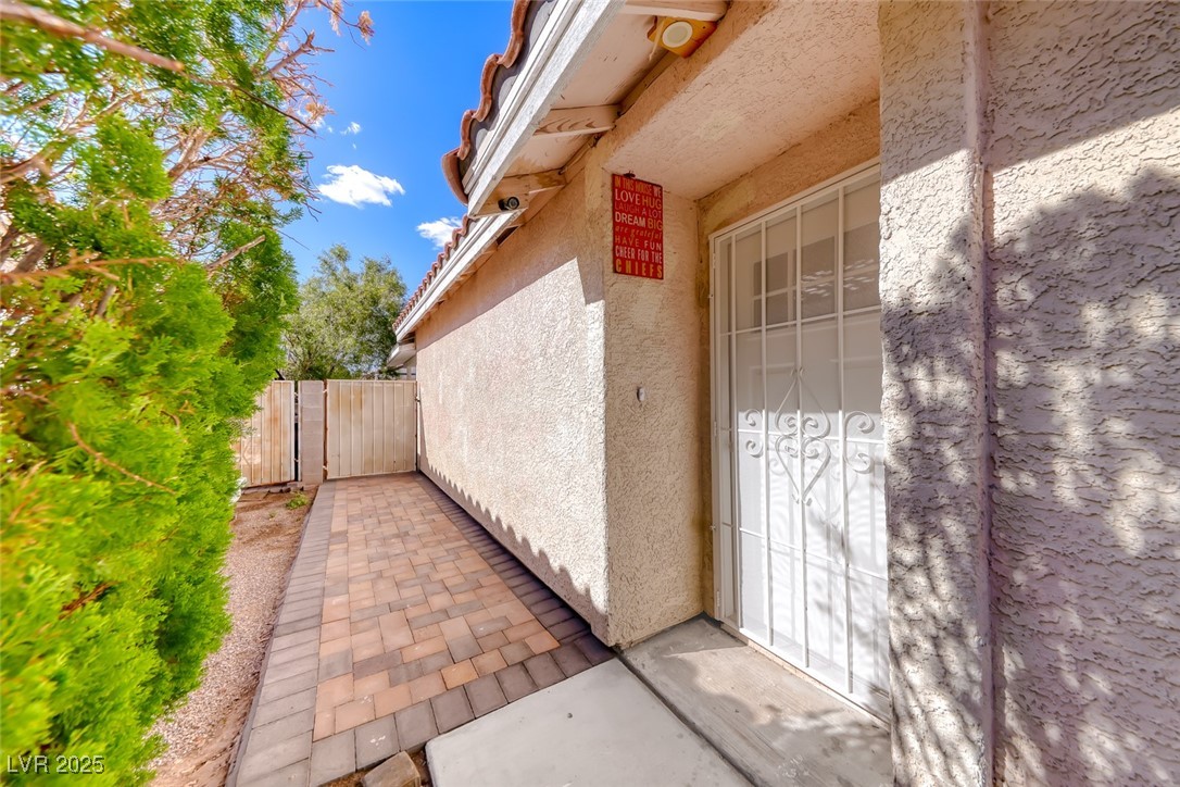 4669 Spitfire Street