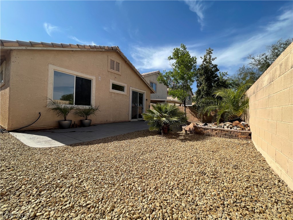 306 Winery Ridge Street