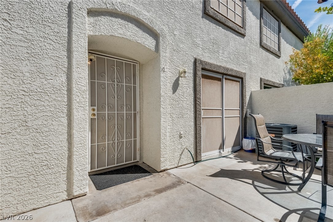 216 Bastrop Street