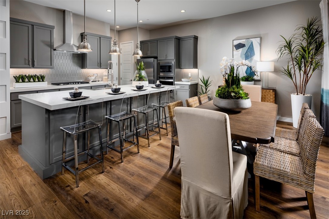 9056 Shifting Skye Street