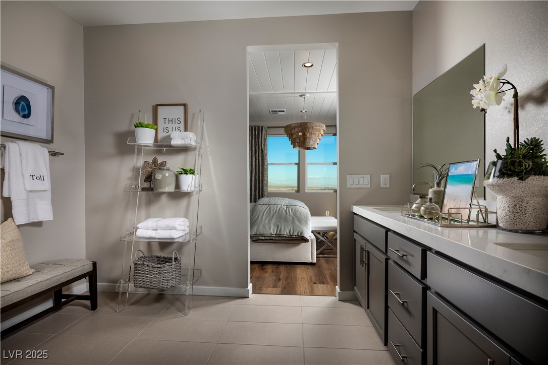 9056 Shifting Skye Street