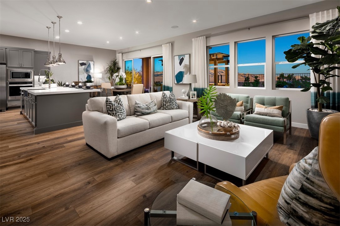 9056 Shifting Skye Street