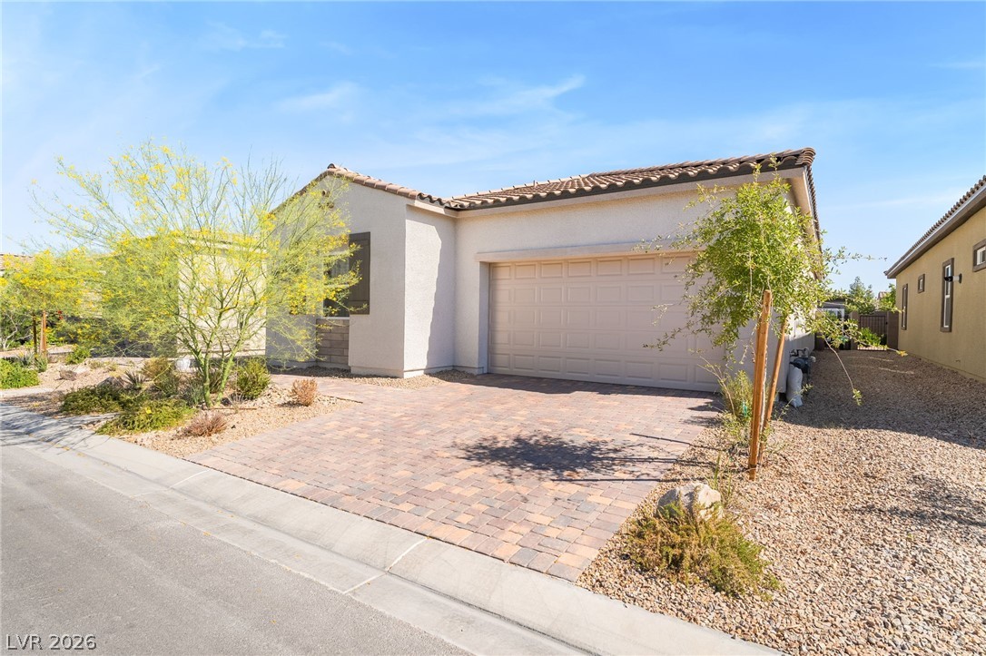 110 Ibiza Lake Drive