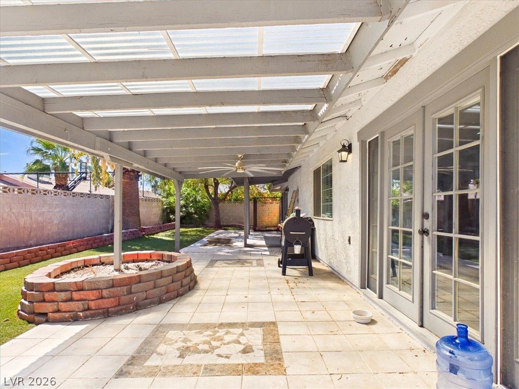 2402 El Tesoro Court