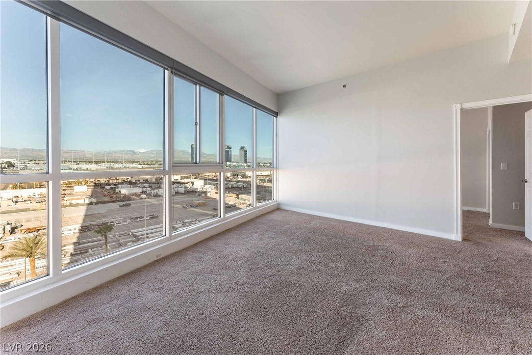 4575 DEAN MARTIN Drive 802