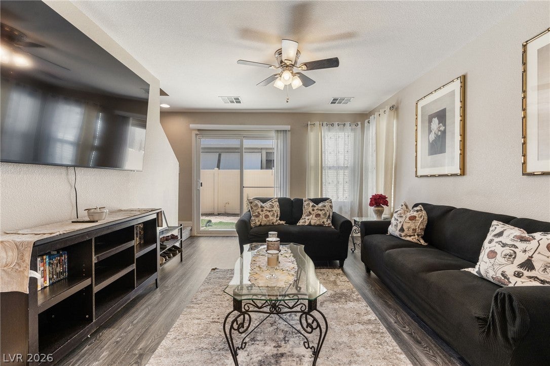 3623 Via Alamo Avenue