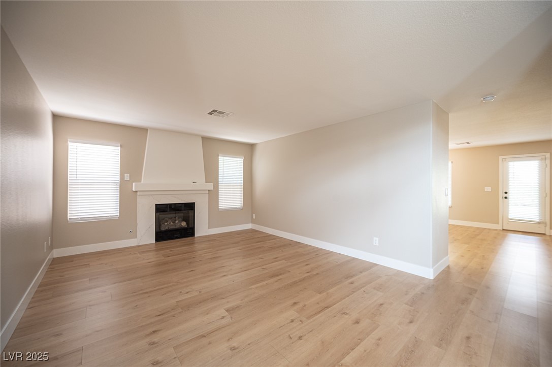 9812 Via Delores Avenue