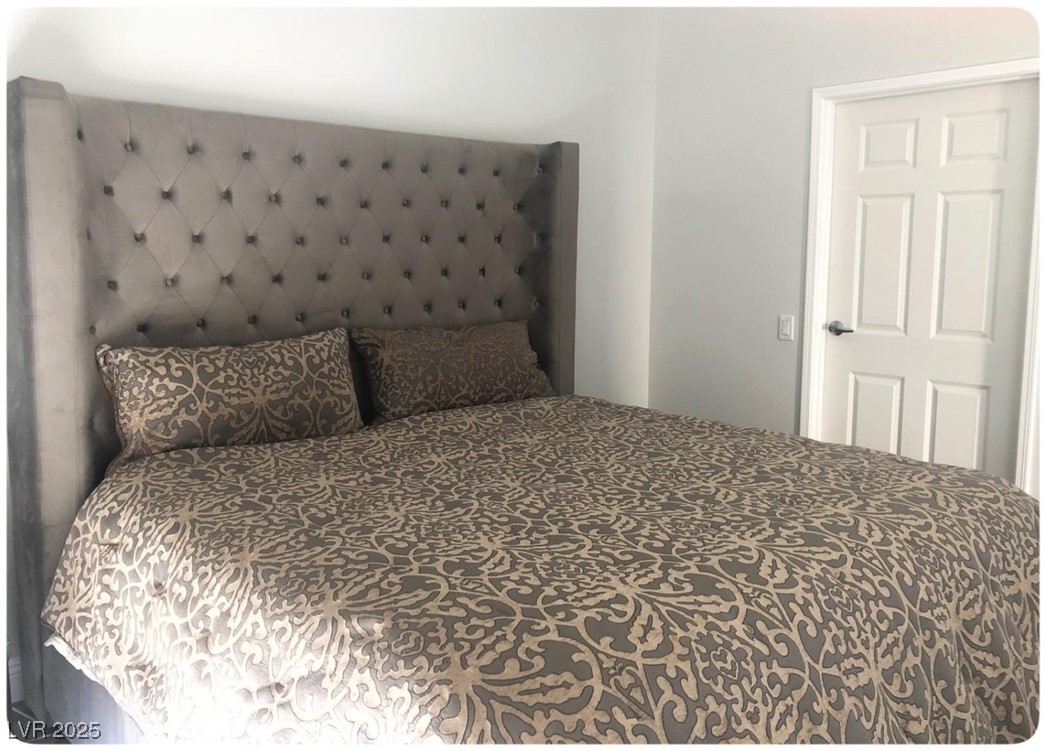 200 W Sahara Avenue 2703