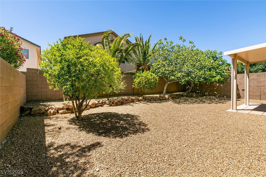 Las Vegas, Nevada 89143, United States, 3 Bedrooms Bedrooms, ,2 BathroomsBathrooms,Residential,Active,137168