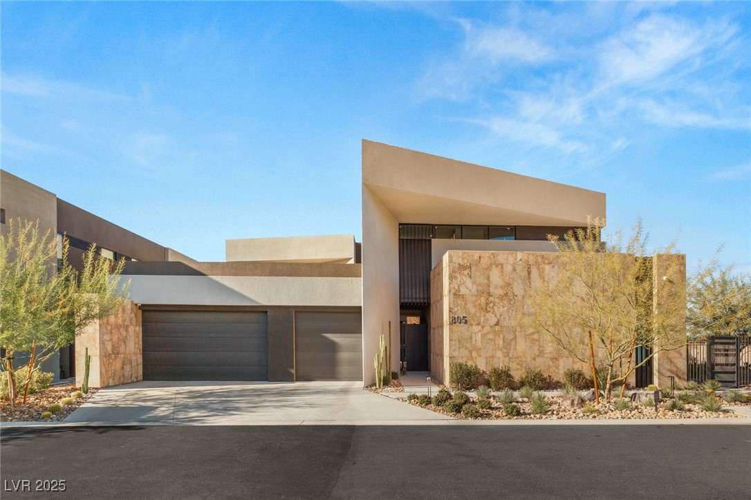 805 Magnum Cliff Court