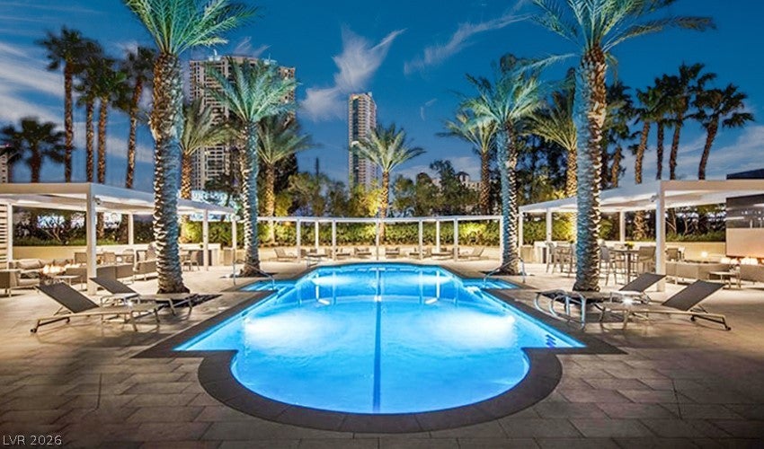 2877 Paradise Road 1404