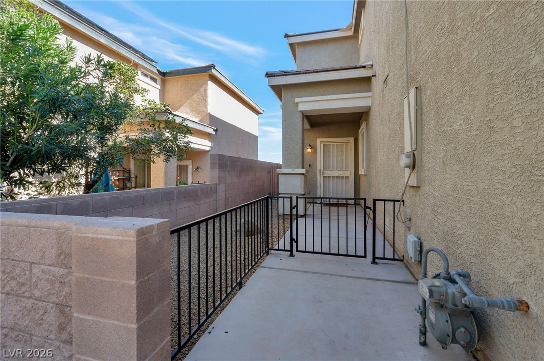 559 Twilight Blue Avenue