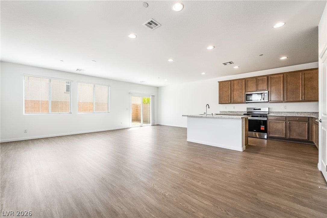 9332 Juniper Shade Street
