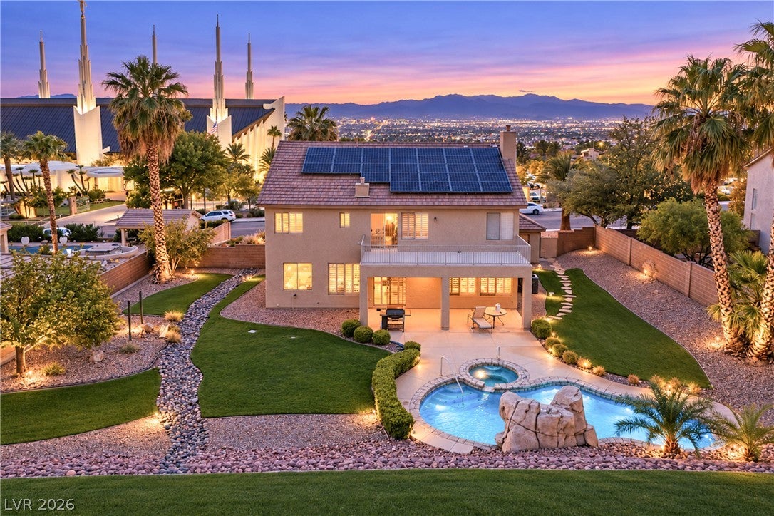828 Temple View Drive