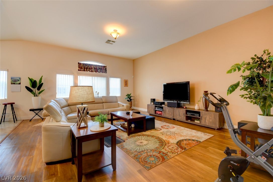 3318 Resonance Court