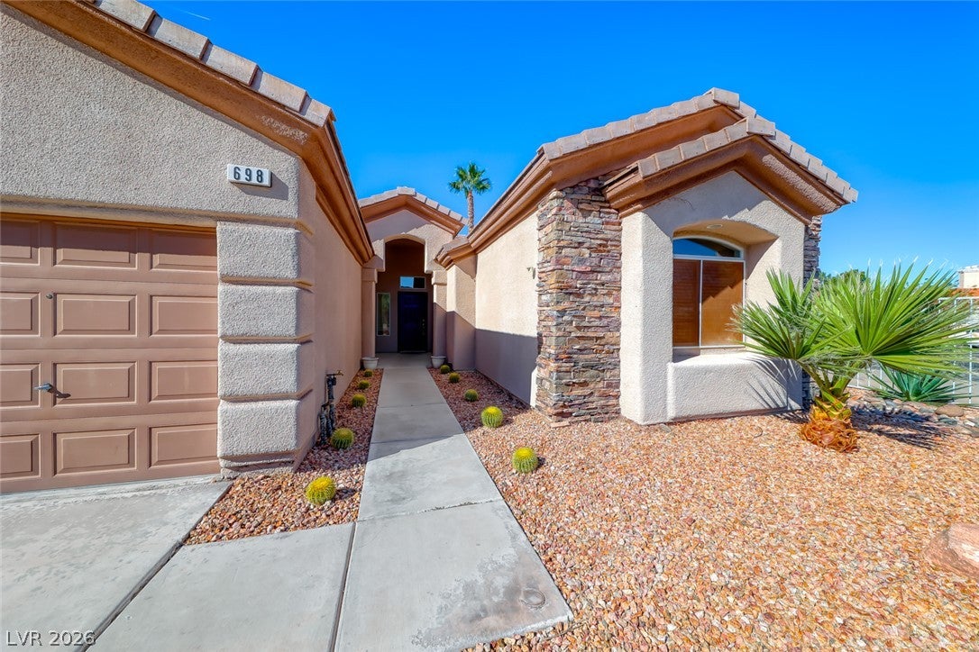 698 Magic Cove Court