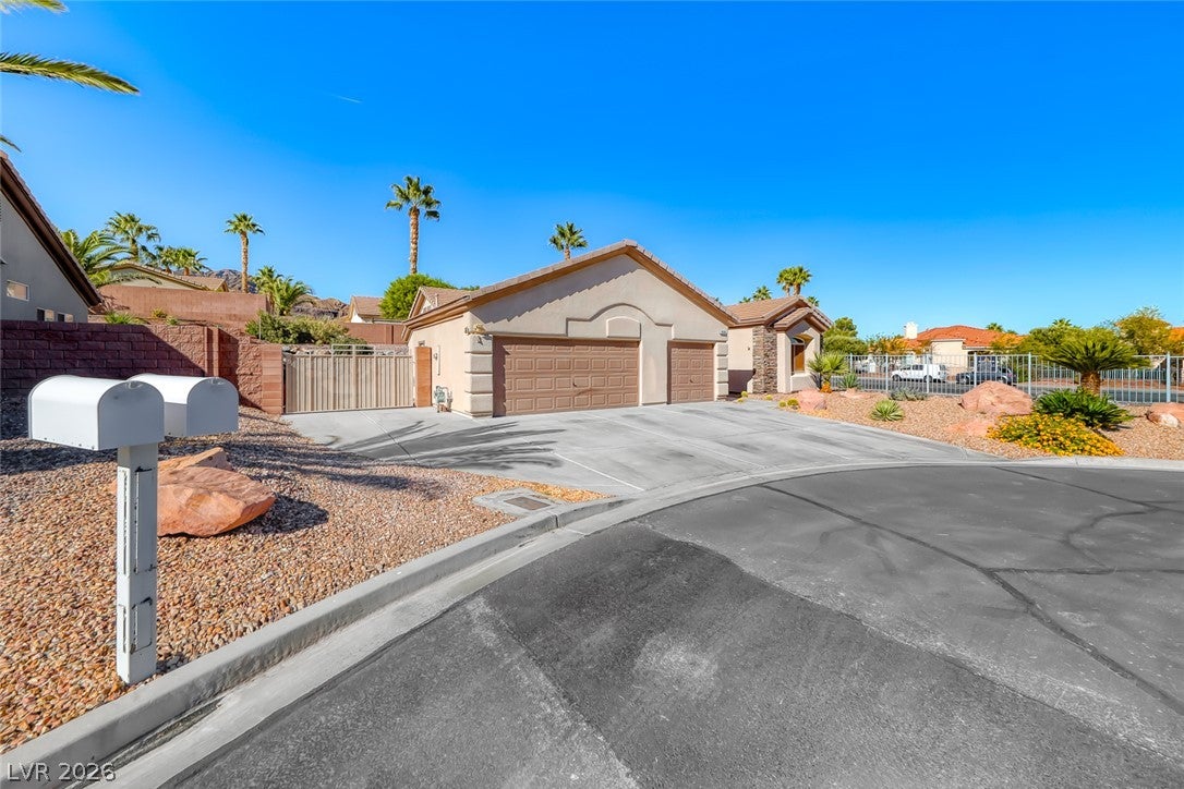 698 Magic Cove Court