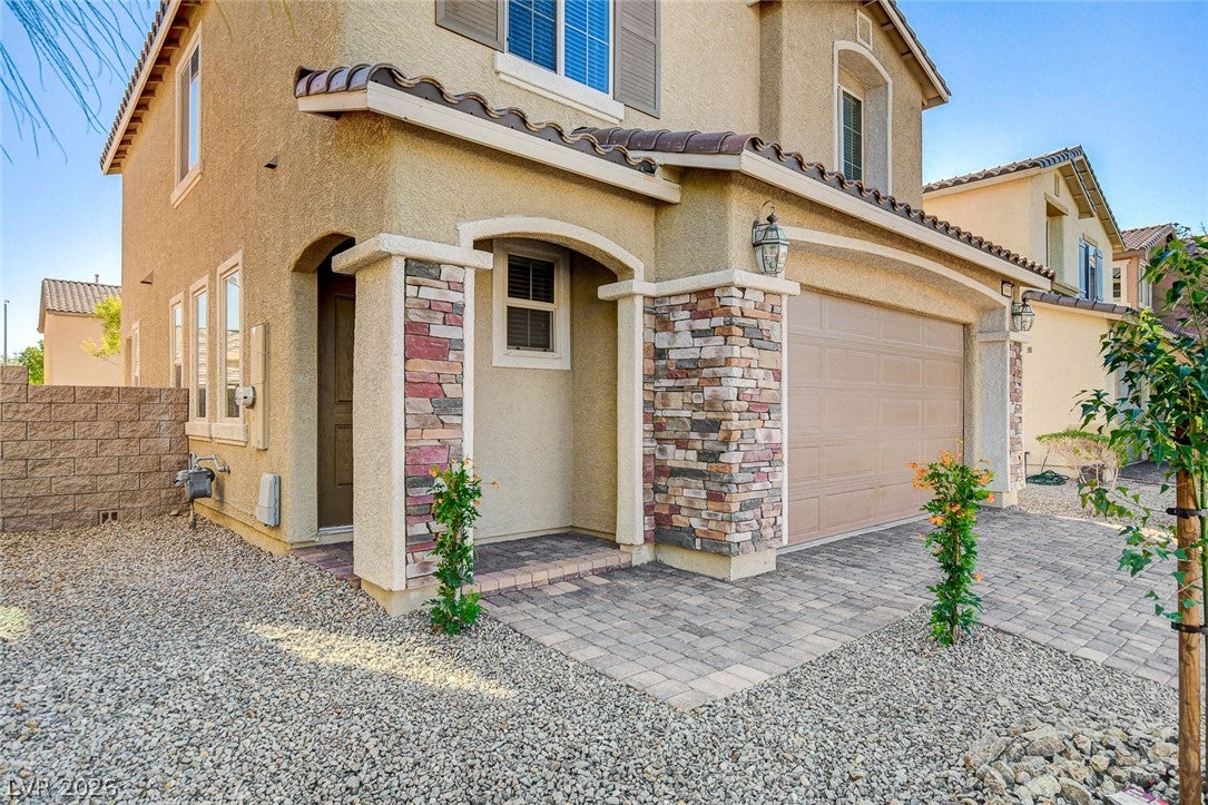 3989 Fire Fox Drive