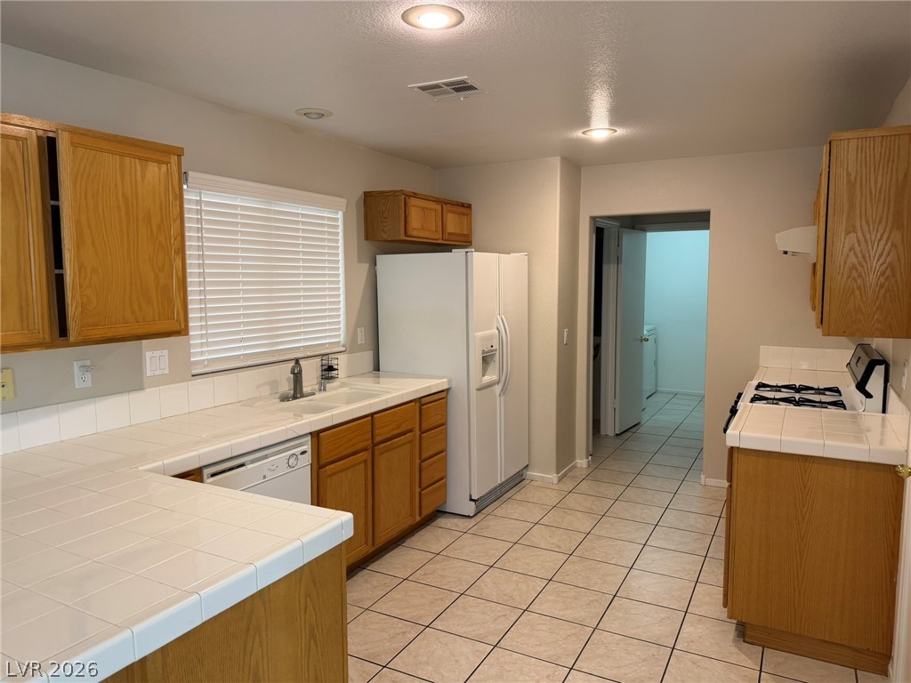 1424 RED SUNSET Avenue N/A