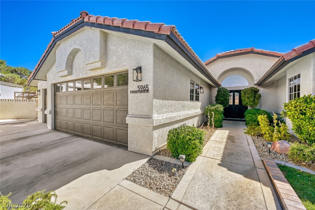 5965 N Grand Canyon Drive