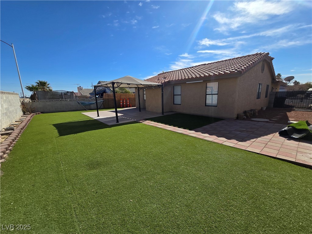 7324 Saybrook Point Drive, Las Vegas, Nevada image 5