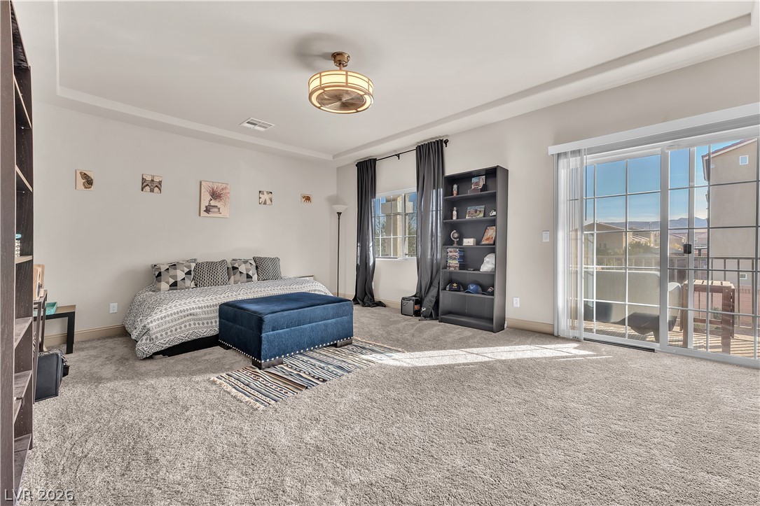 5878 Iris Vineyards Avenue