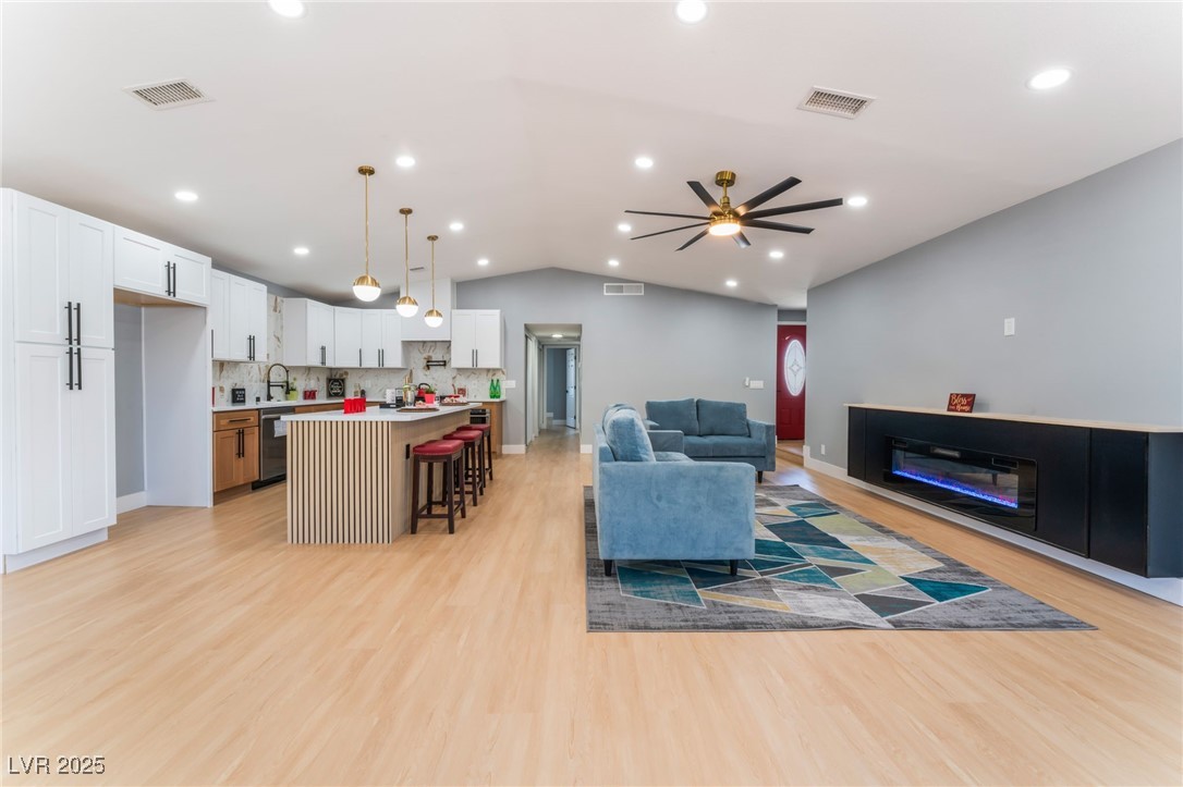 6324 Eugene Avenue, Las Vegas, Nevada image 12