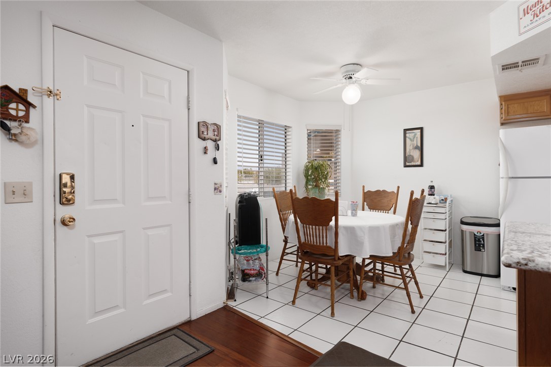 7604 Cromberg 201