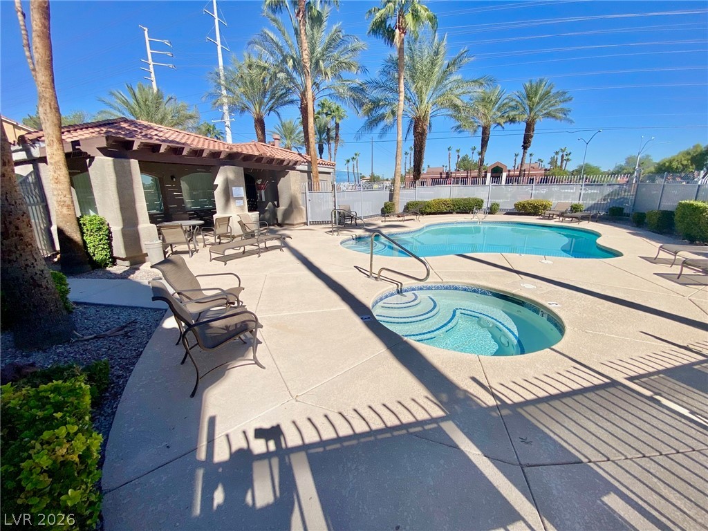 5525 W Flamingo Road 2009