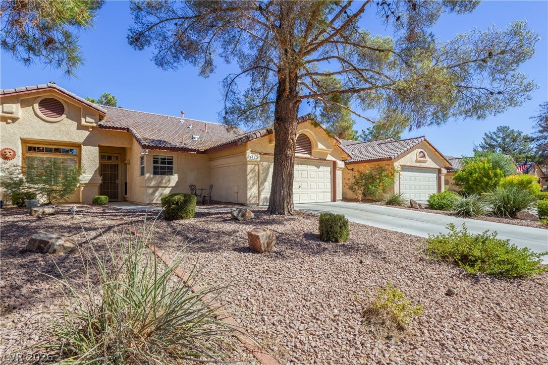 5612 Port Barrington Way