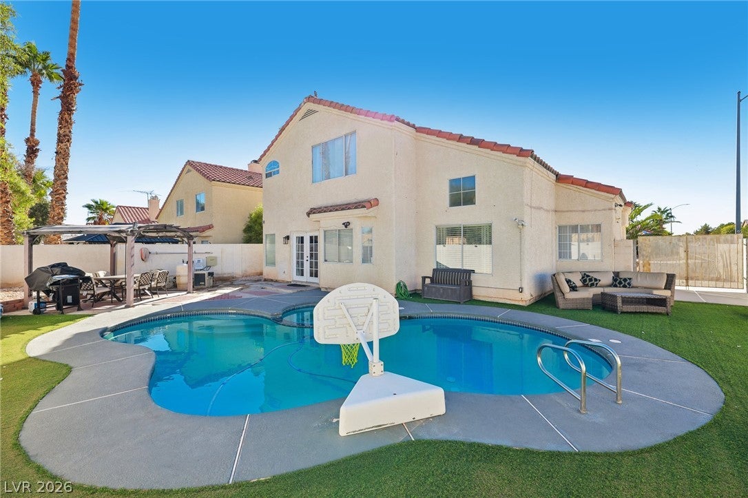 2324 Daisy Meadow Lane