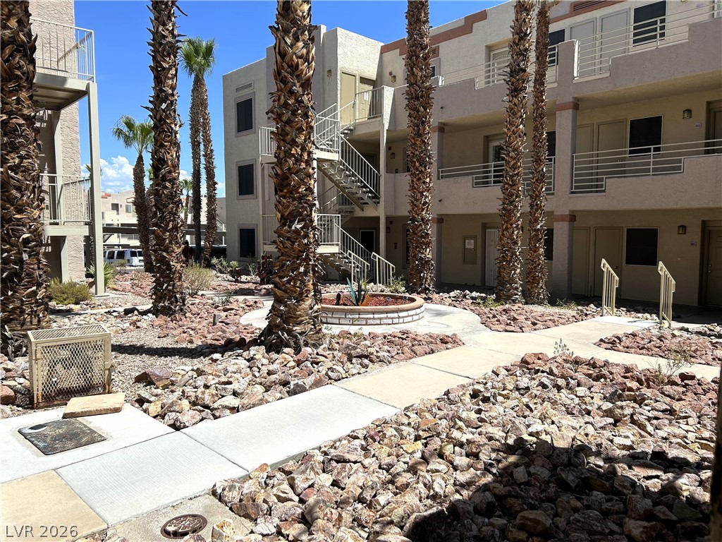 2032 Mesquite Lane 101
