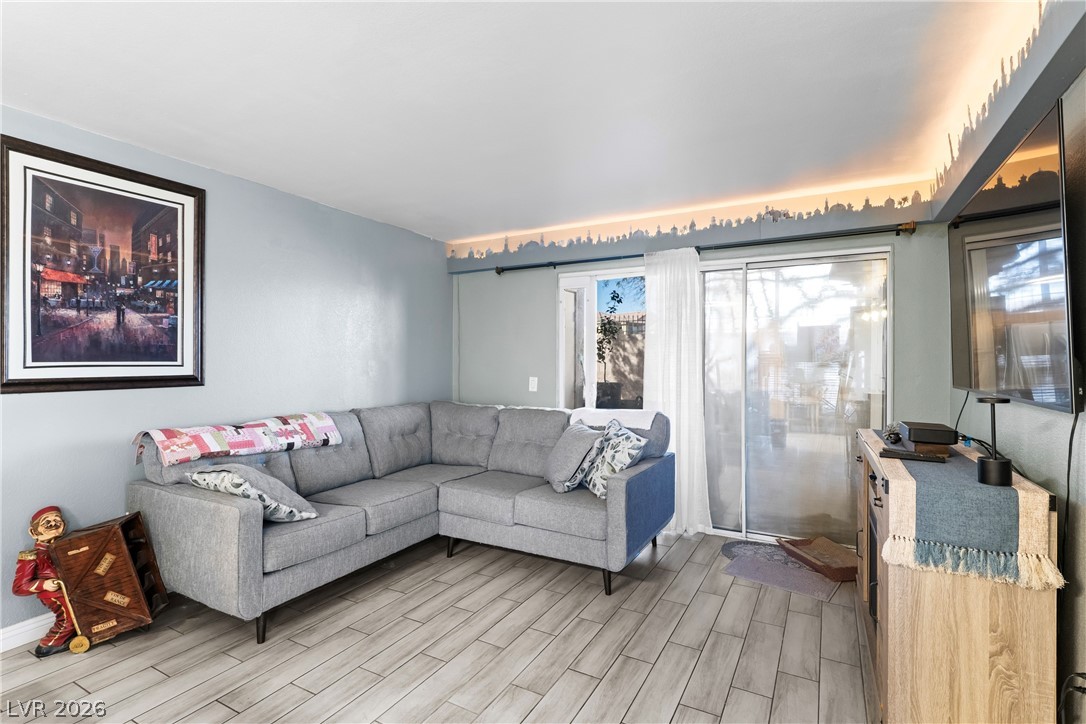 5710 E Tropicana Avenue 1130