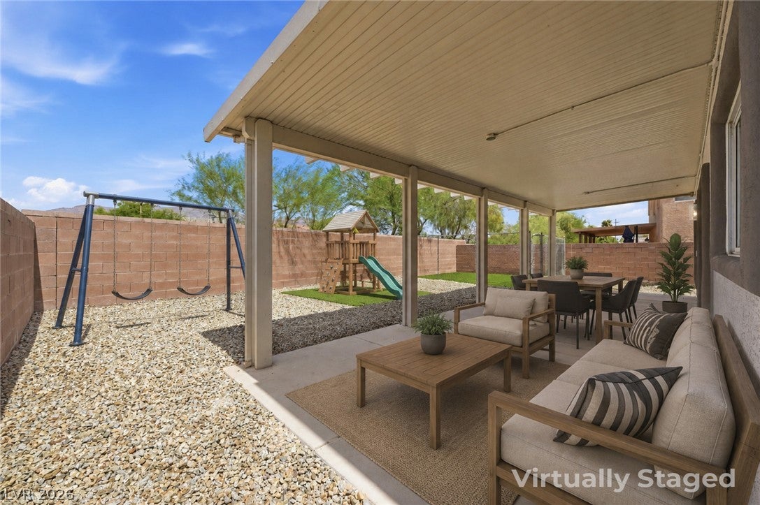 5044 Wild Buffalo Avenue