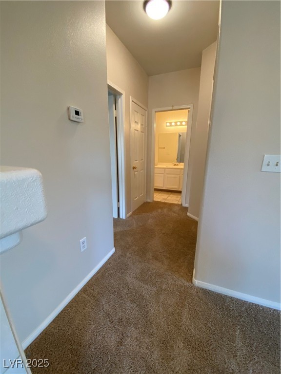 Las Vegas, Nevada 89144, United States, 2 Bedrooms Bedrooms, ,2 BathroomsBathrooms,Residential,Active,201670
