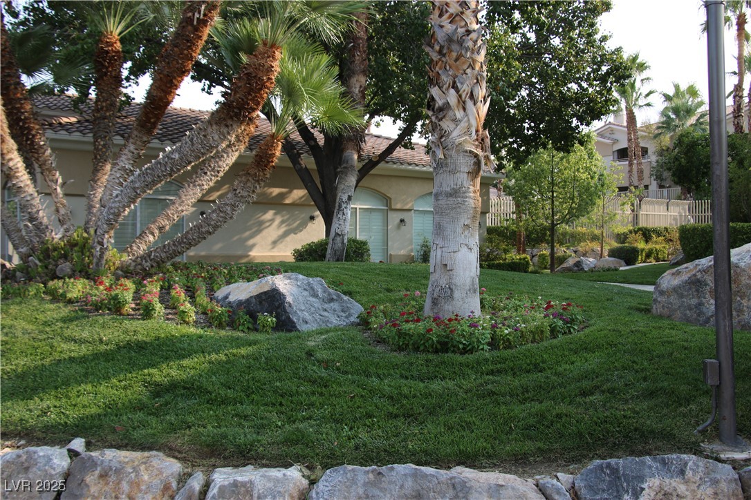 Las Vegas, Nevada 89144, United States, 2 Bedrooms Bedrooms, ,2 BathroomsBathrooms,Residential,Active,201670