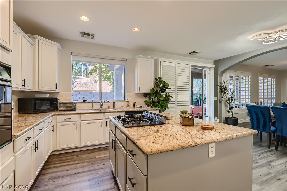11741 San Rosarita Court