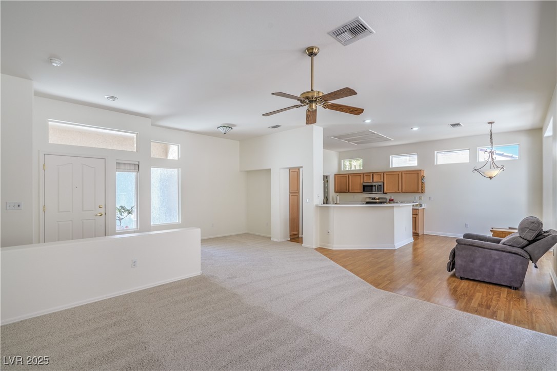 Properties 4 2413 Rockford Street