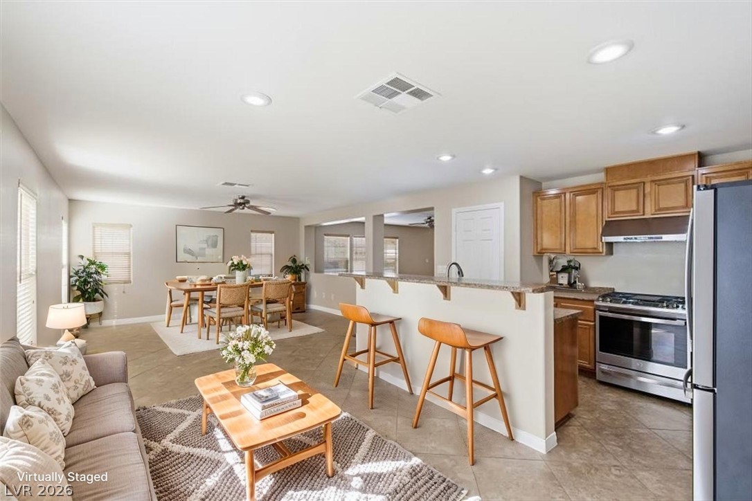 71 Dreamy Hill Avenue