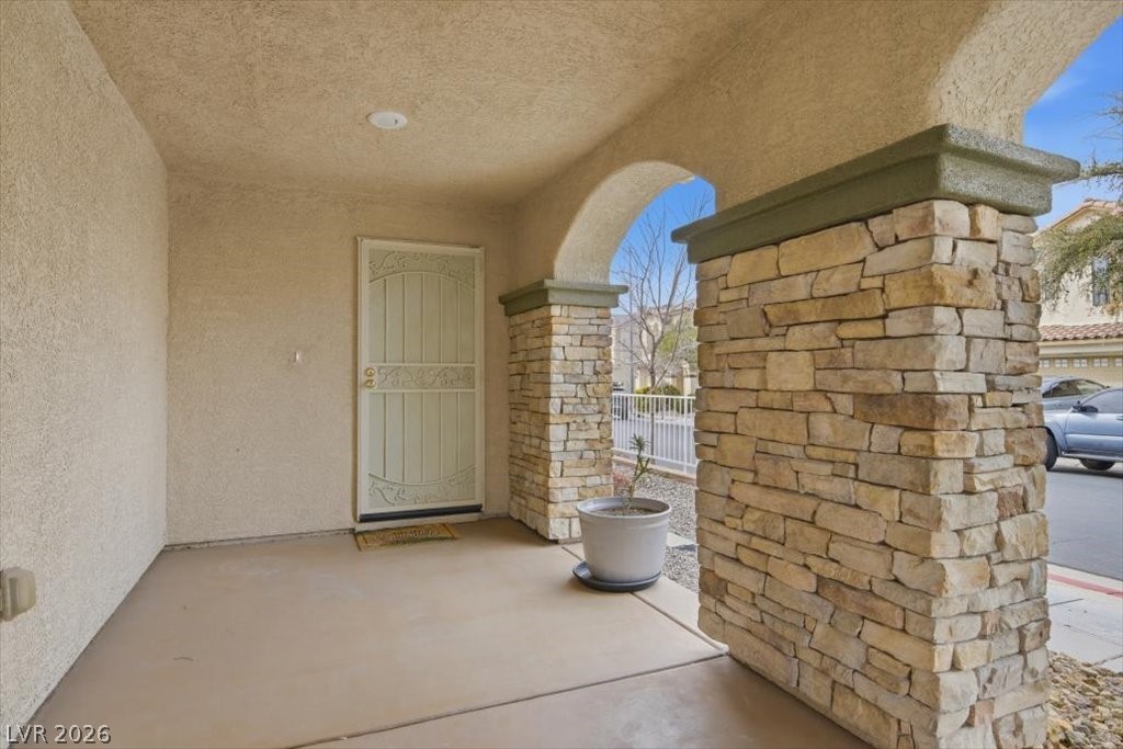 71 Dreamy Hill Avenue