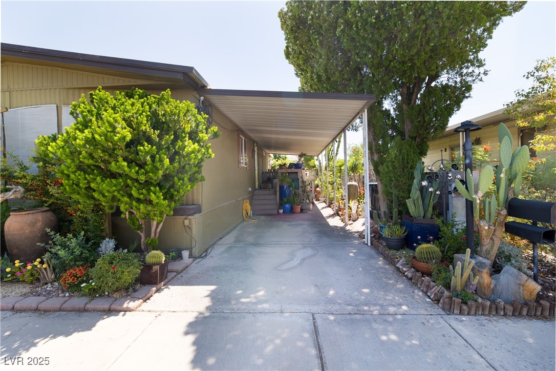 3530 Katmai Drive, Las Vegas, Nevada image 5